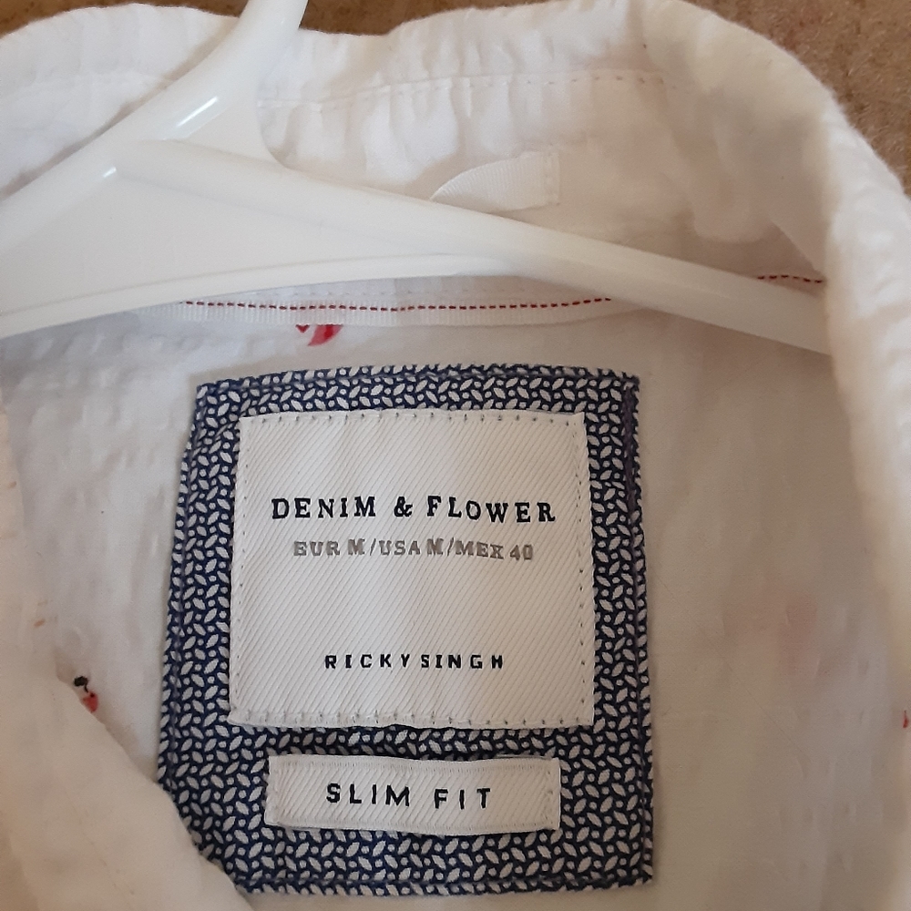 Denim and Flower button down - Picture 3 of 3